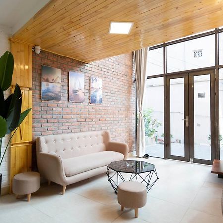 Private Room In Halong Center Ha Long Bagian luar foto