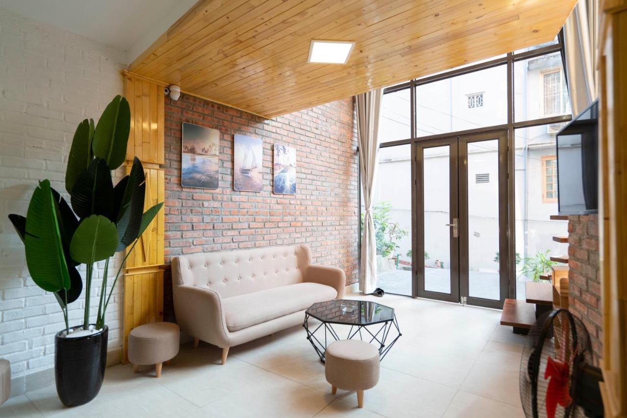 Private Room In Halong Center Ha Long Bagian luar foto